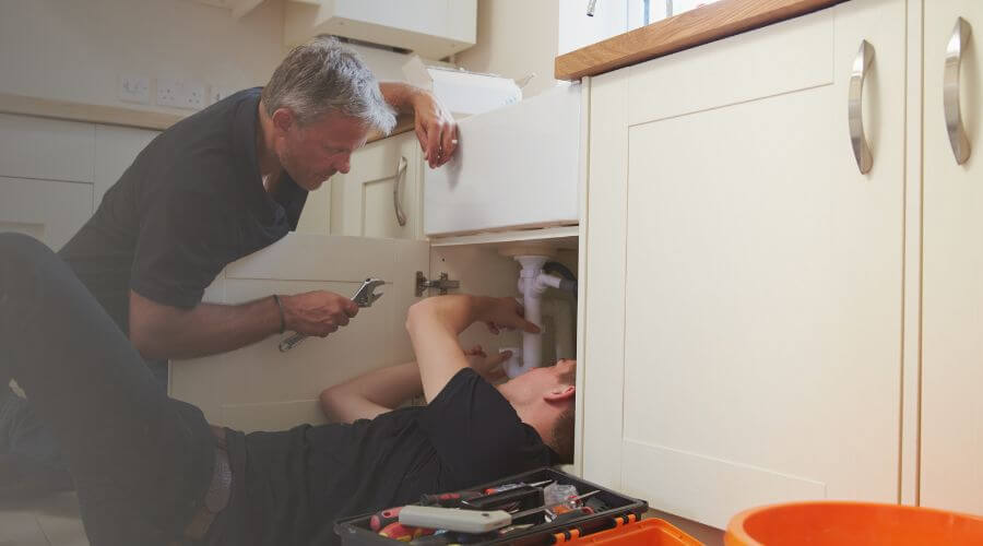 Professional burst pipe repair services in Edelstein, IL